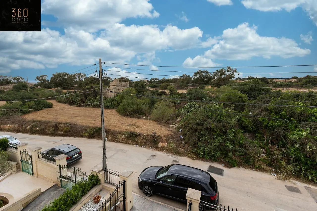 Lux Villa With Amazing Bbq, Pool Area & Wifi By 360 Estates Is-Swieqi
