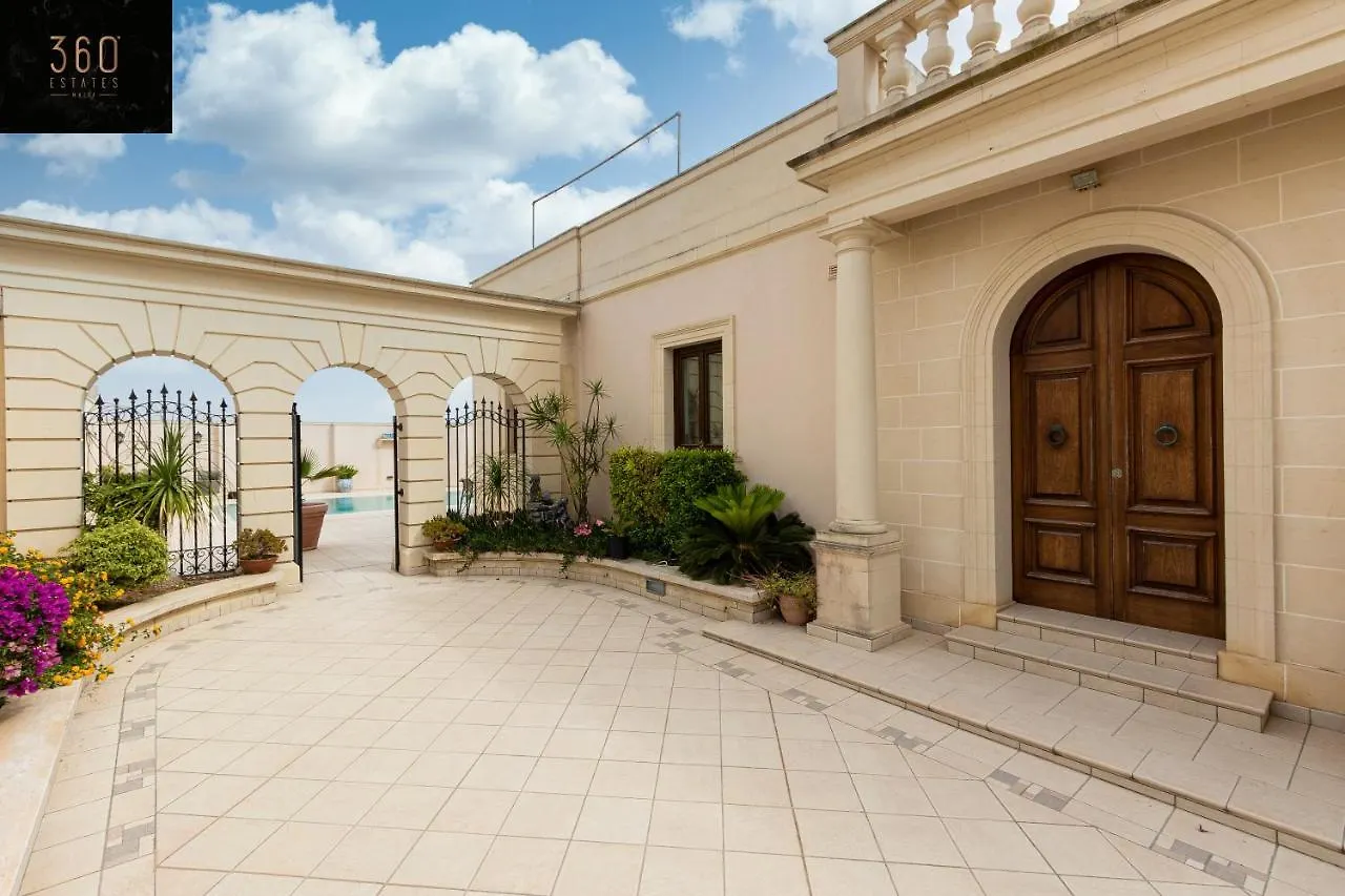 Lux Villa With Amazing Bbq, Pool Area & Wifi By 360 Estates Is-Swieqi