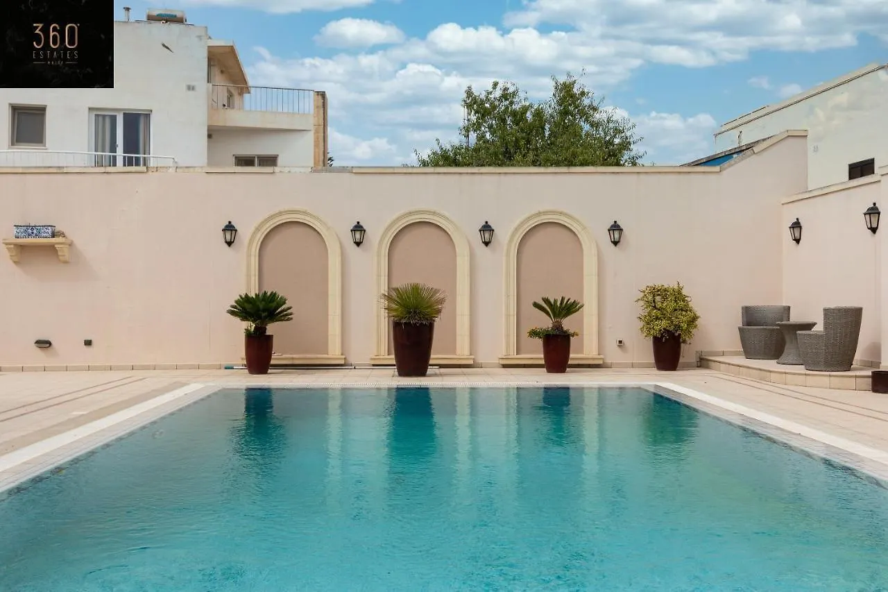 Lux Villa With Amazing Bbq, Pool Area & Wifi By 360 Estates Is-Swieqi Apartment