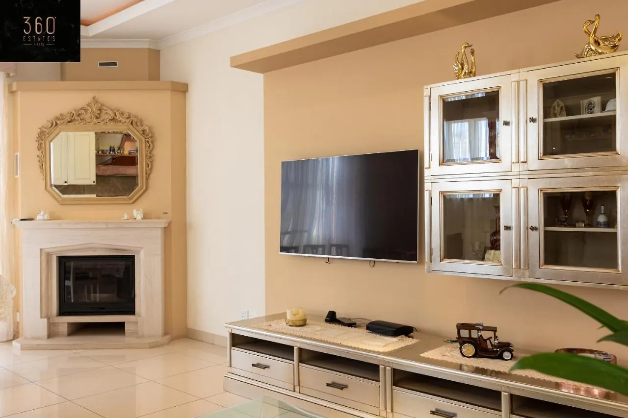 Lux Villa With Amazing Bbq, Pool Area & Wifi By 360 Estates Is-Swieqi Apartment